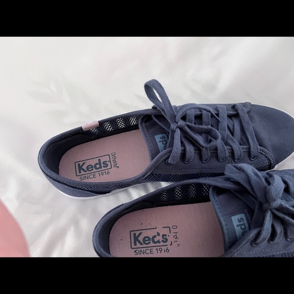 Size 9 Keds Kicksart shoes - Picture 4 of 5